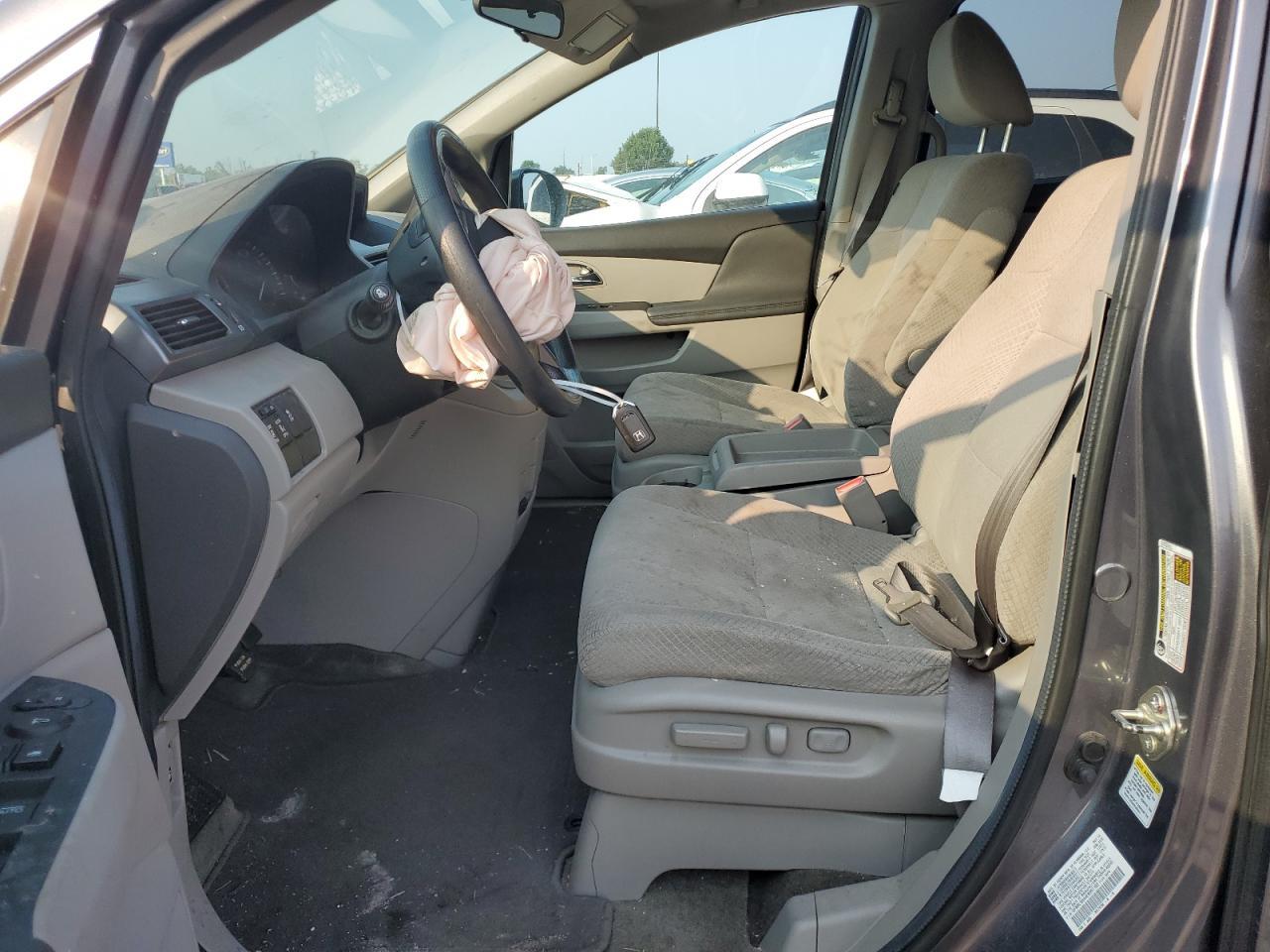 2014 Honda Odyssey Ex - Image 7