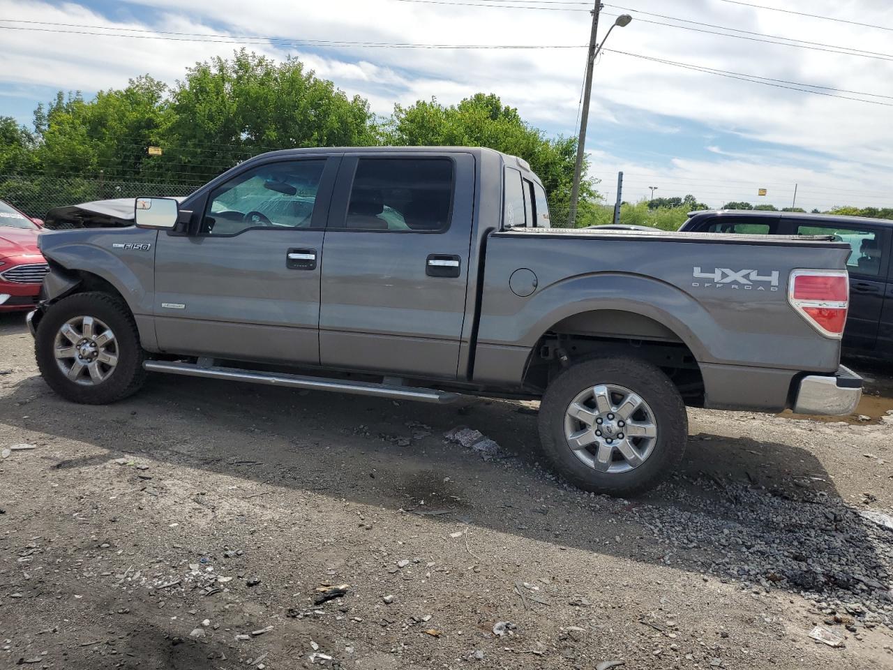2013 Ford F150 Supercrew - Фото 2