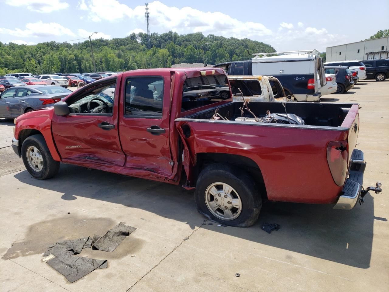 2005 Chevrolet Colorado - Image 2