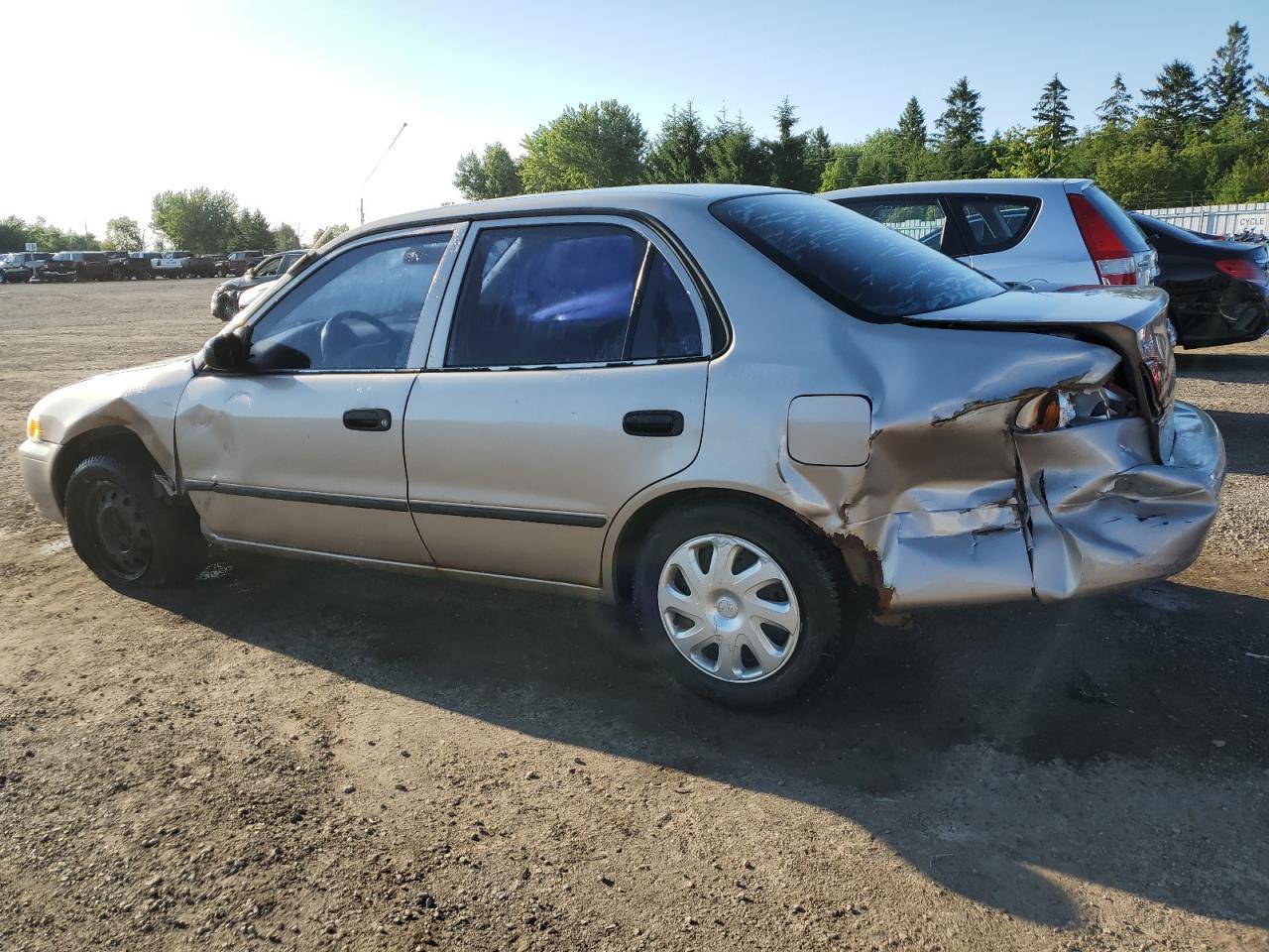 2002 Toyota Corolla Ce - Image 2