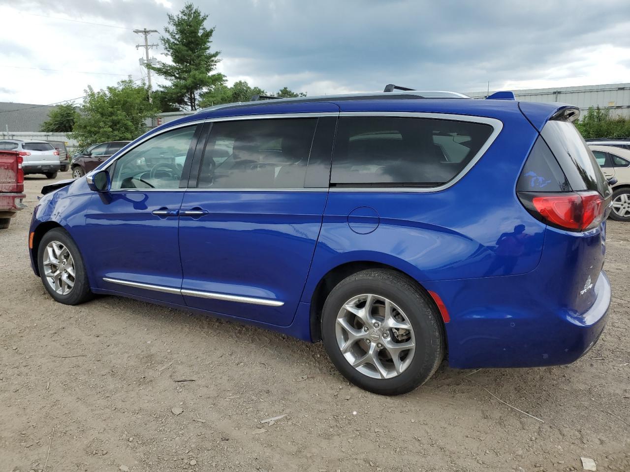 2018 Chrysler Pacifica Limited - Фото 2