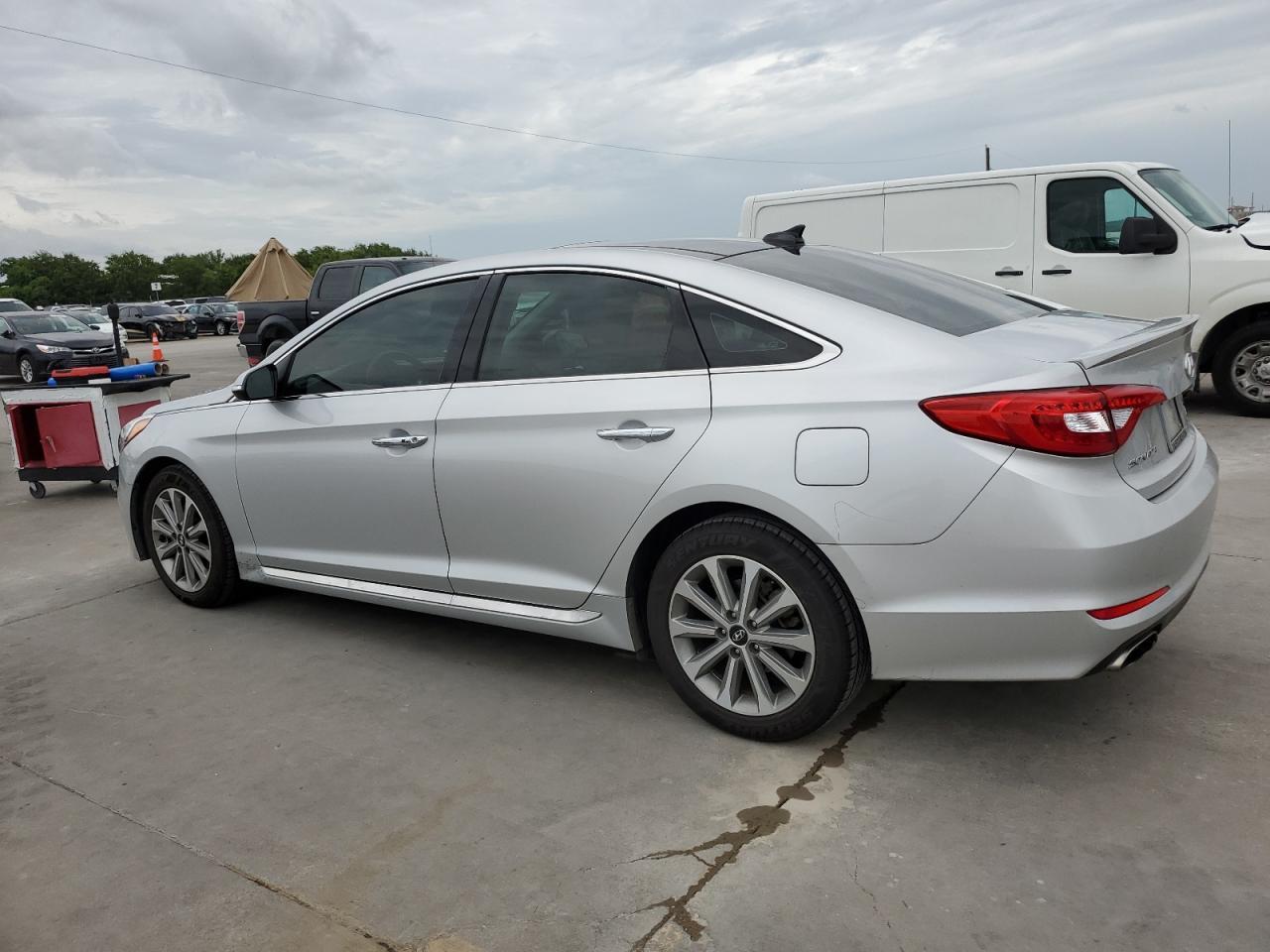 2016 Hyundai Sonata Sport - Фото 2