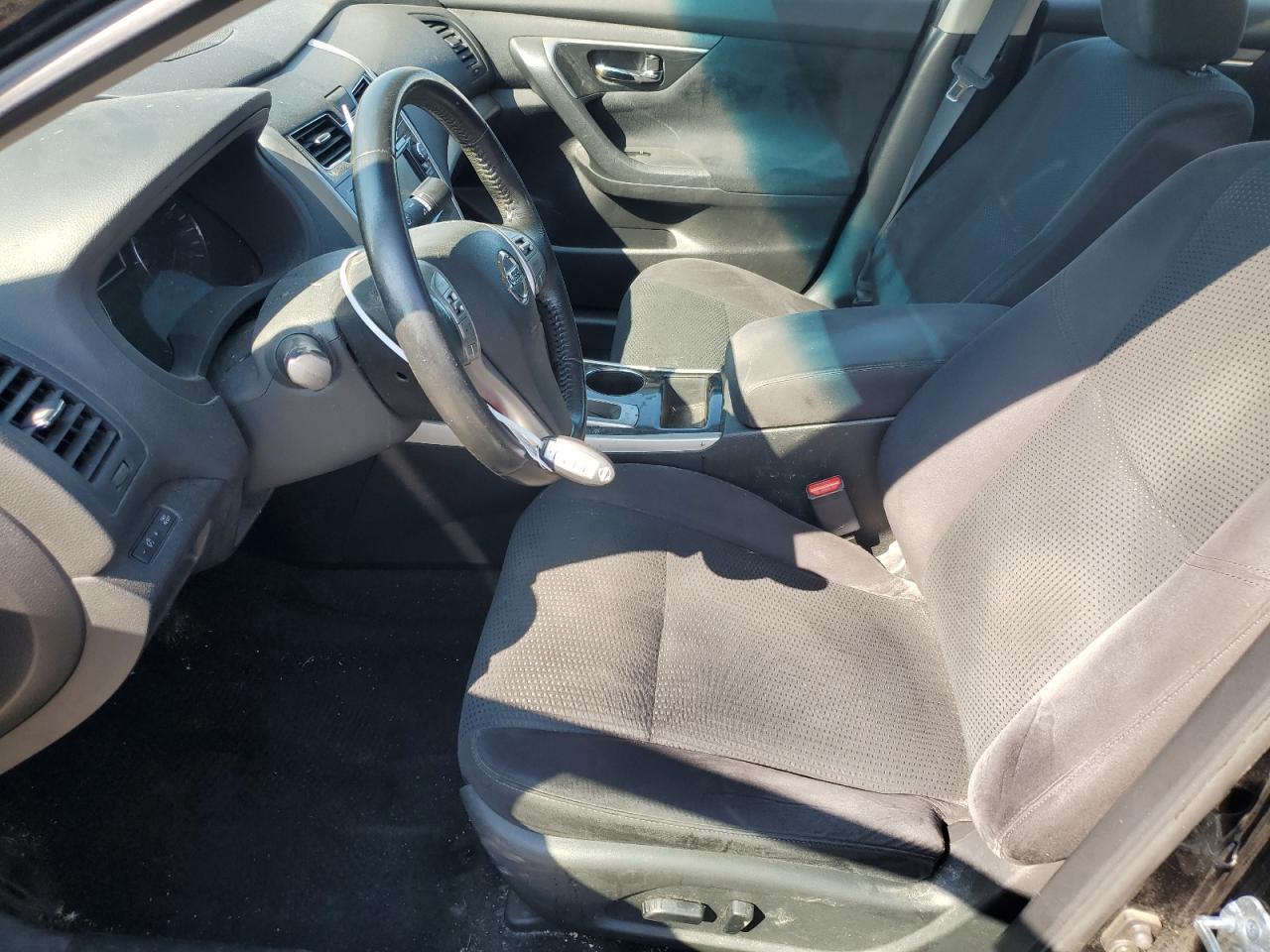 2014 Nissan Altima 2.5 - Image 7