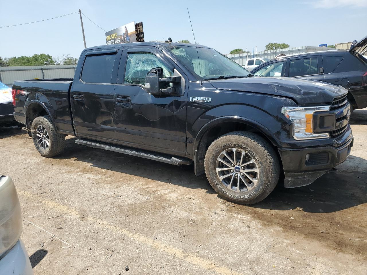 2020 Ford F150 Supercrew - Фото 4
