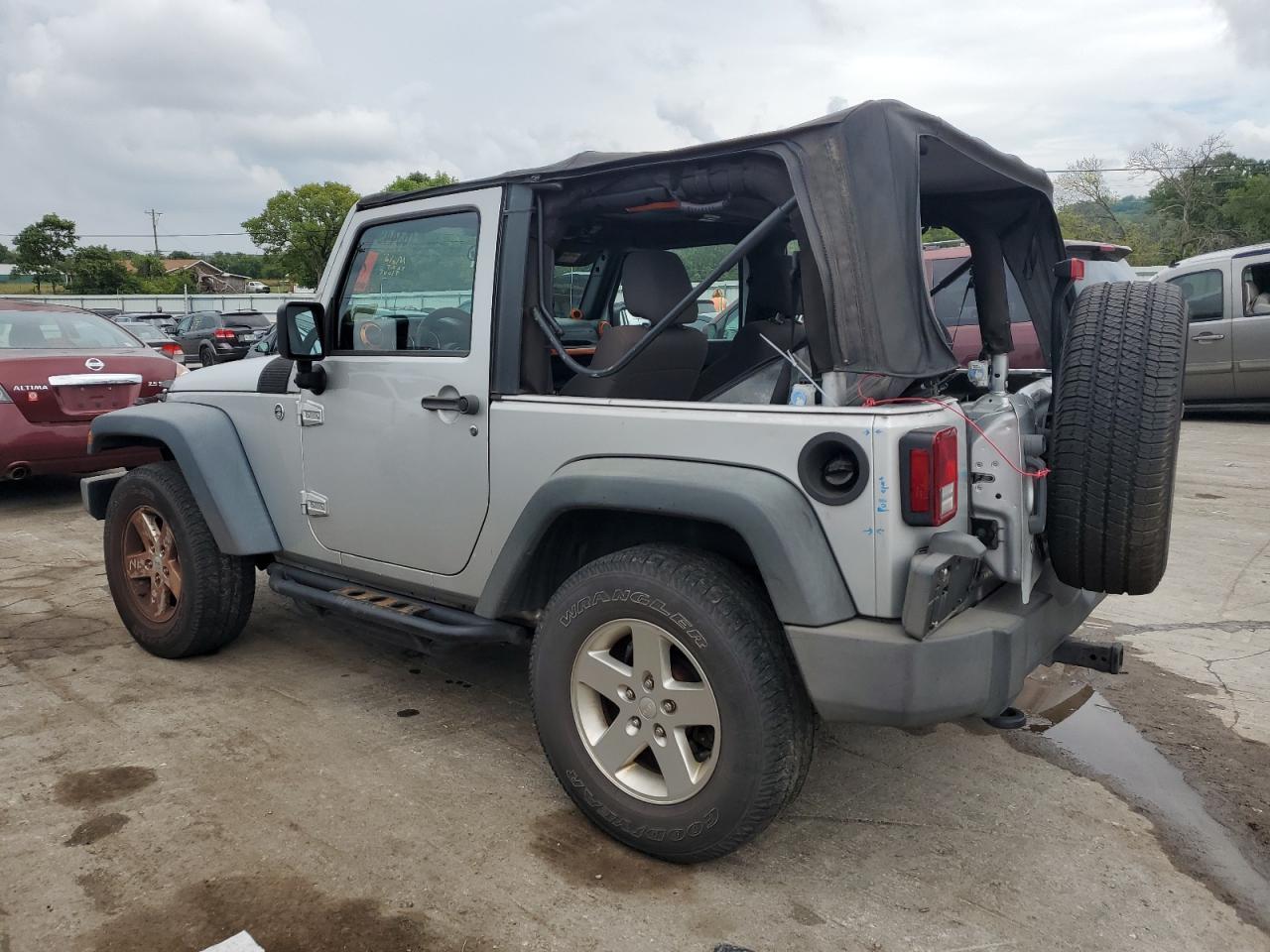 2012 Jeep Wrangler Sport - Фото 2