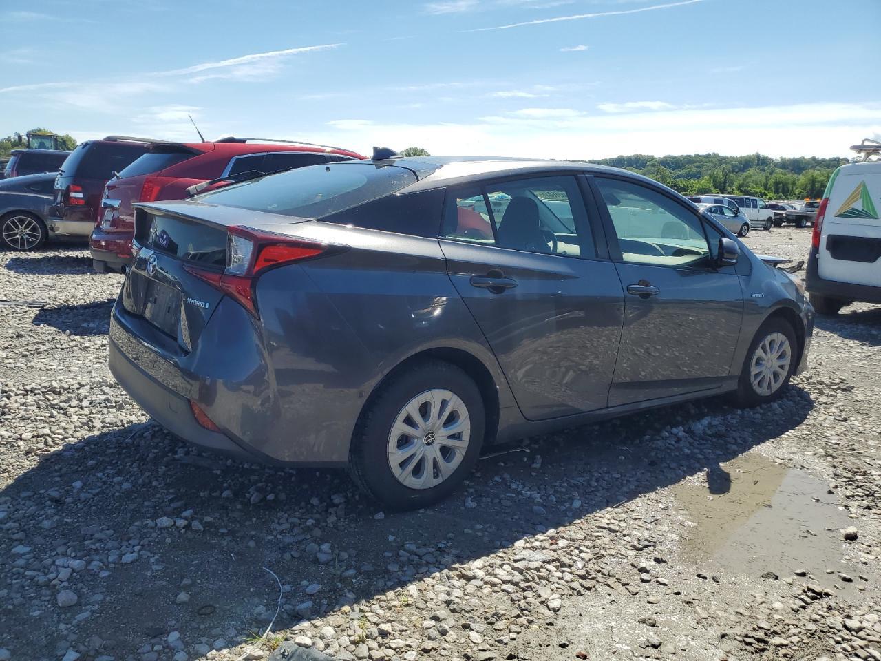 2019 Toyota Prius - Image 3