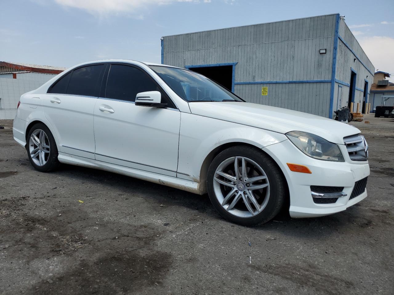 2013 Mercedes-Benz C 250 - Image 4