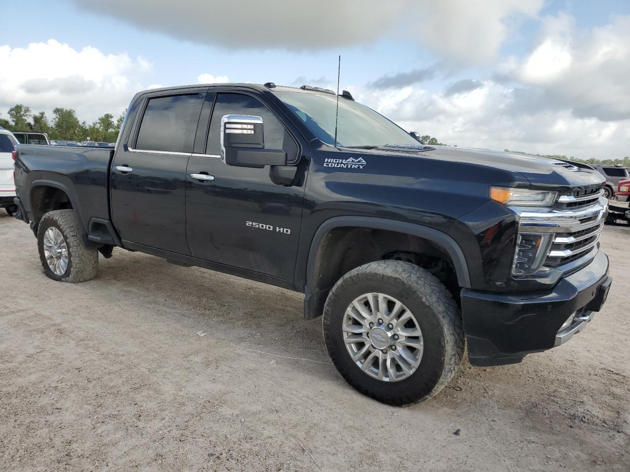 2022 Chevrolet Silverado K2500 High Country - Фото 4