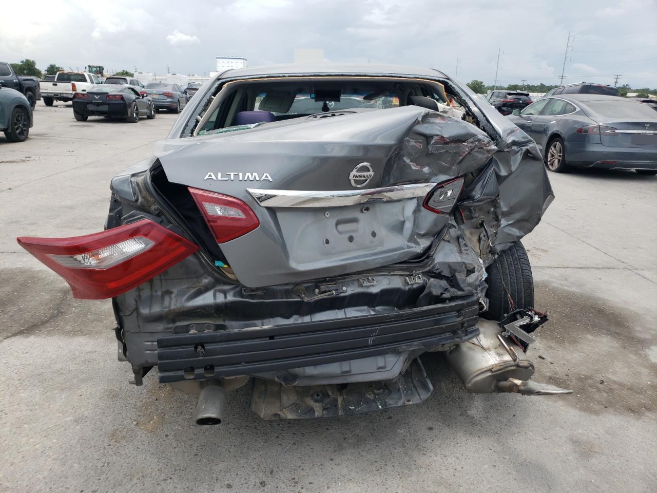 2018 Nissan Altima 2.5 - Image 6
