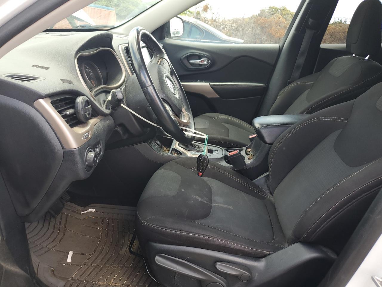 2017 Jeep Cherokee Latitude - Фото 7