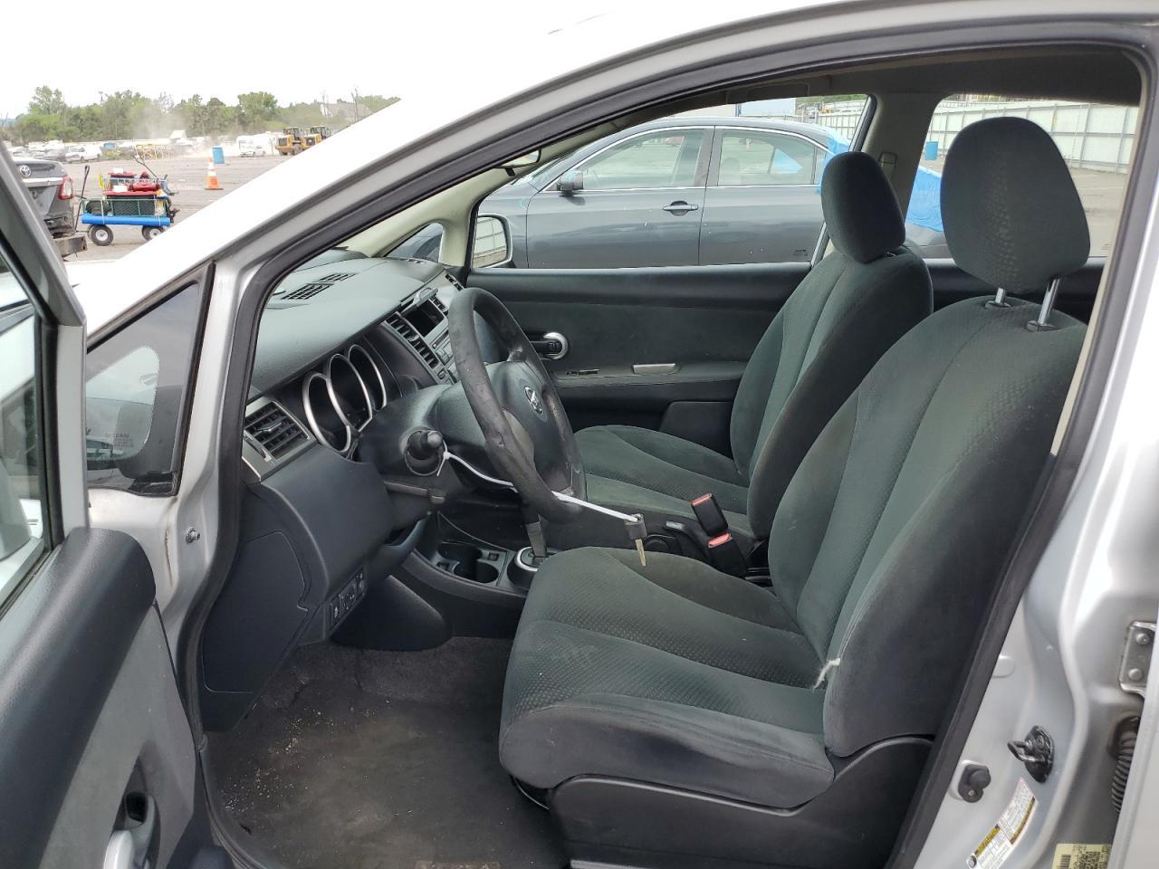 2012 Nissan Versa S - Image 7