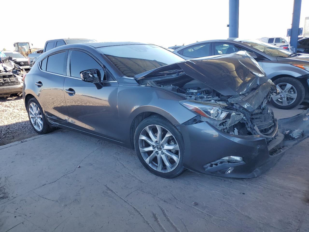 2014 Mazda 3 Grand Touring - Image 4