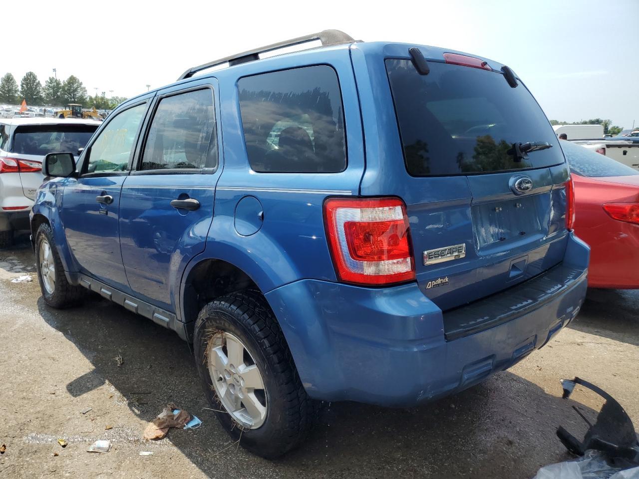 2010 Ford Escape Xlt - Фото 2