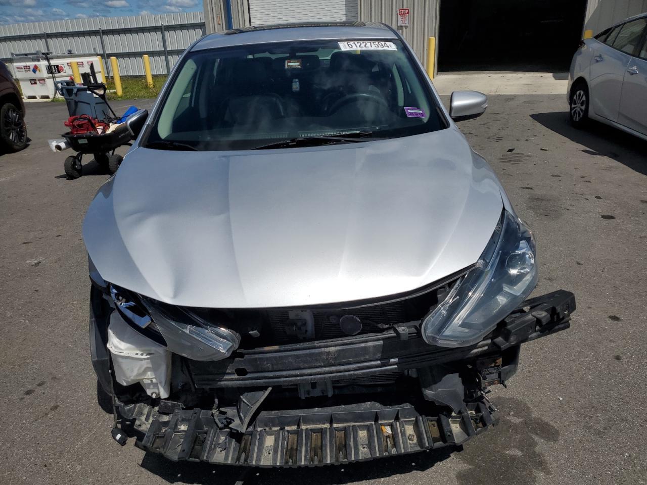 2019 Nissan Sentra S - Фото 5