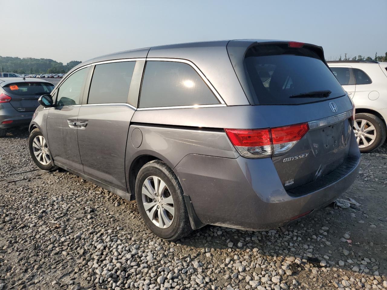 2014 Honda Odyssey Ex - Image 2