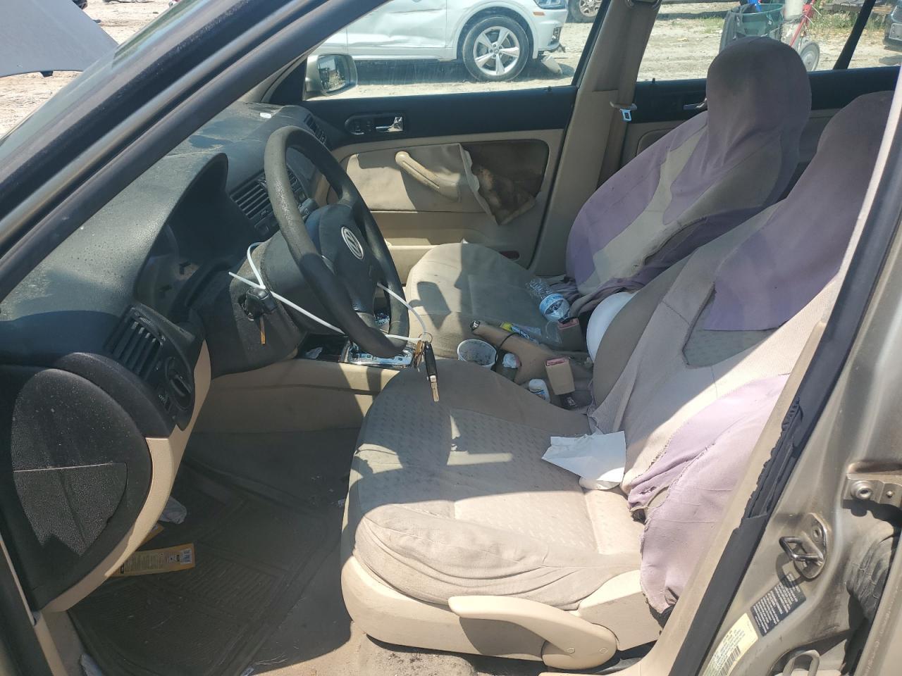 2005 Volkswagen Jetta Gl - Image 7