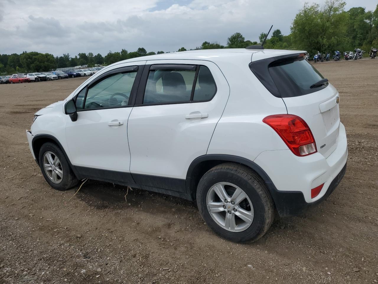 2020 Chevrolet Trax Ls - Фото 2