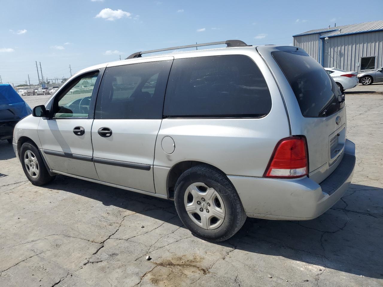 2006 Ford Freestar Se - Image 2