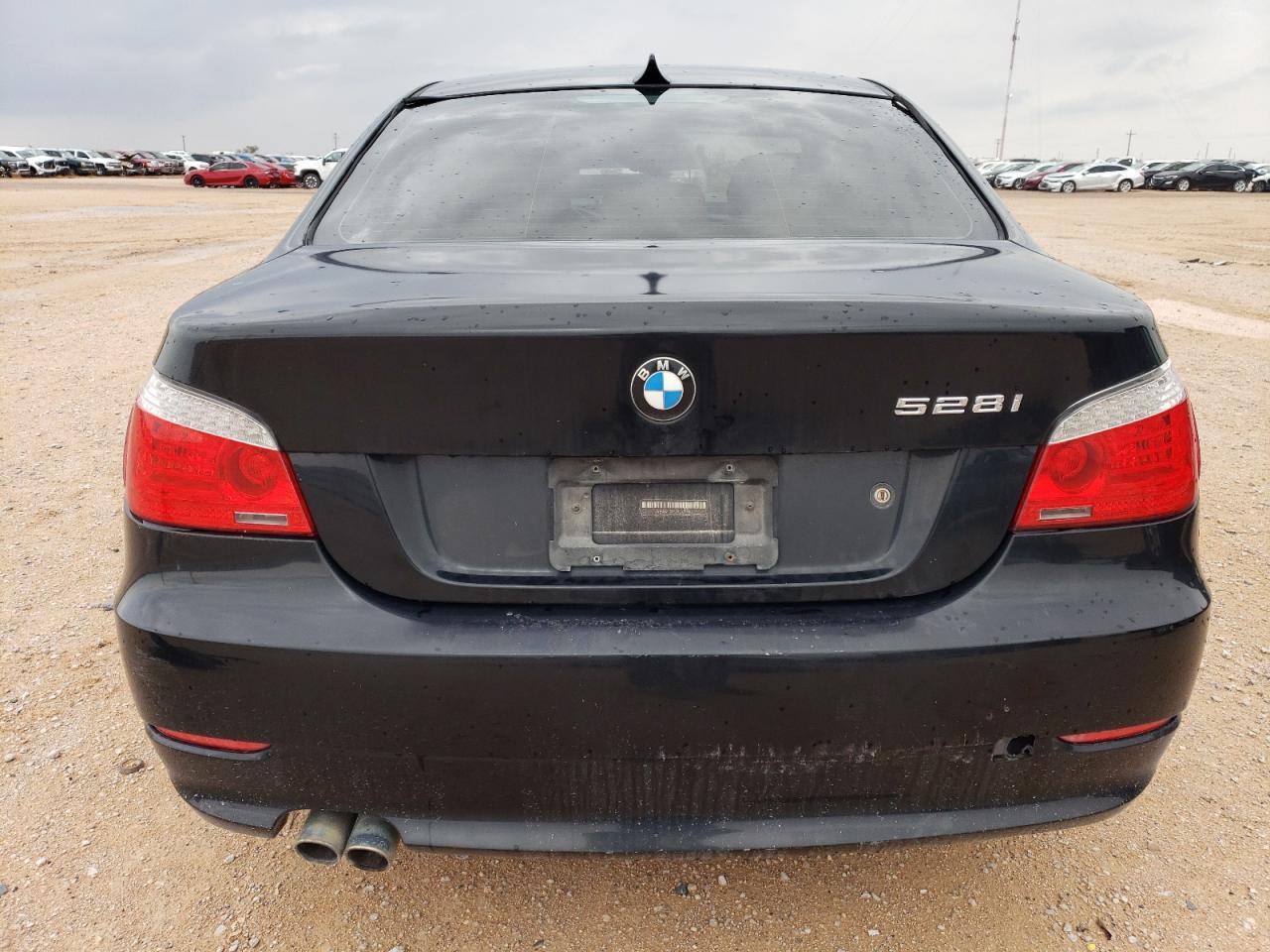 2009 BMW 528 I - Image 6