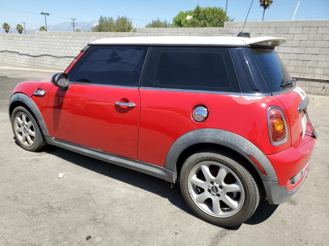 2010 Mini Cooper S - Фото 2