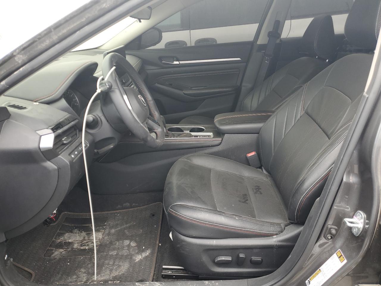 2023 Nissan Altima Sr - Image 7