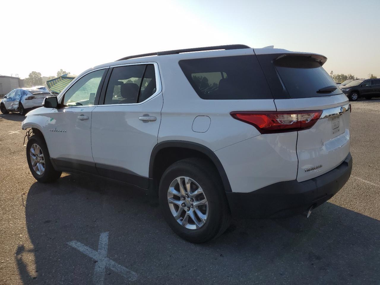 2019 Chevrolet Traverse Lt - Image 2