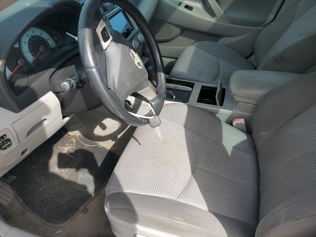2010 Toyota Camry Base - Image 7