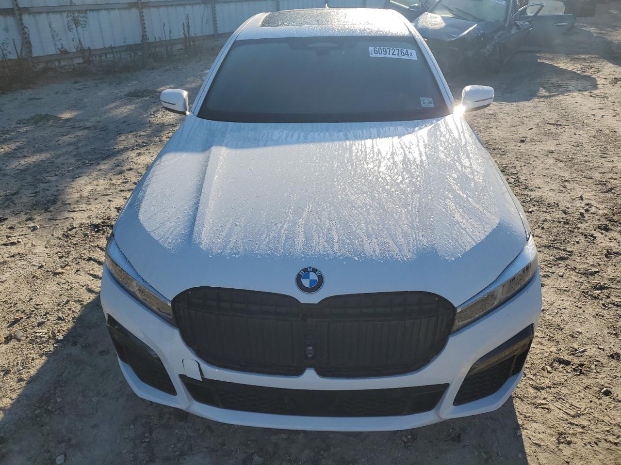 2022 BMW 750 Xi - Image 5