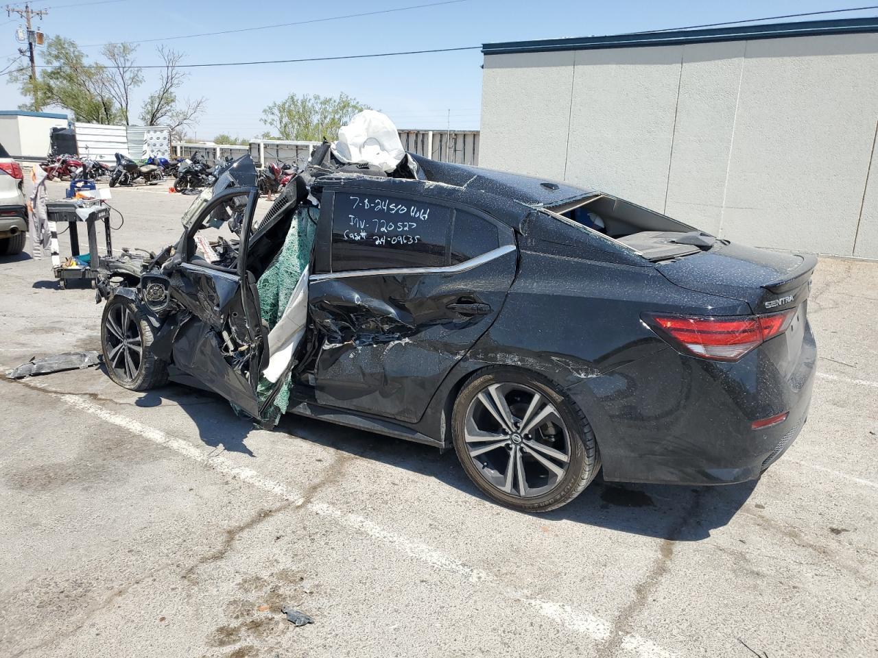 2021 Nissan Sentra Sr - Фото 2