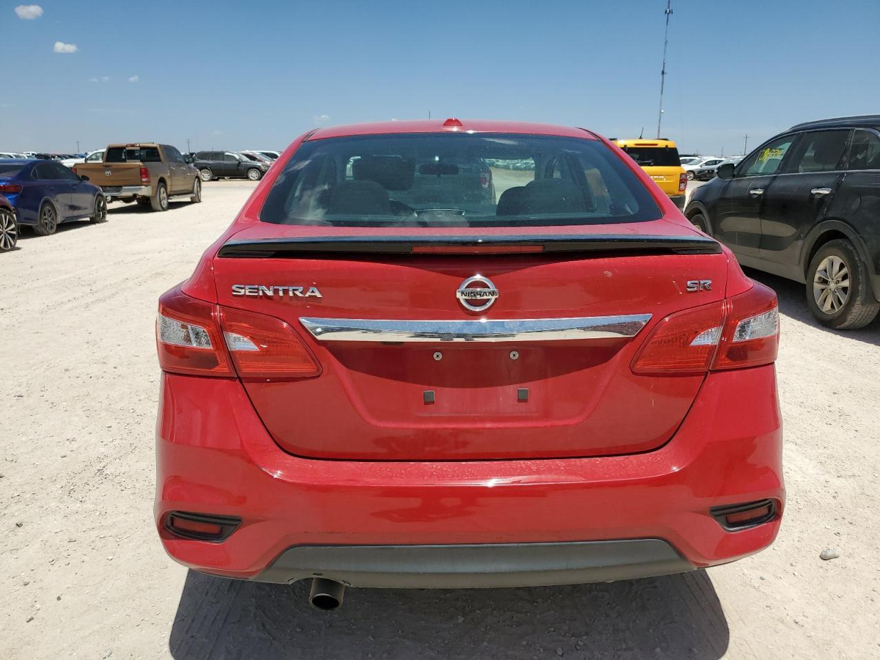 2017 Nissan Sentra S - Фото 6