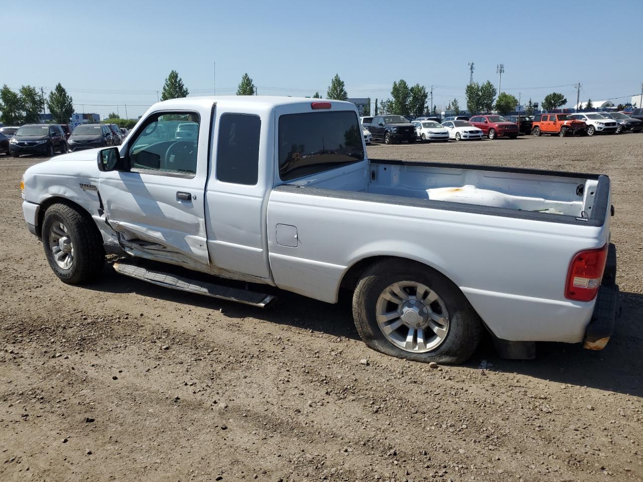 2011 Ford Ranger Super Cab - Image 2
