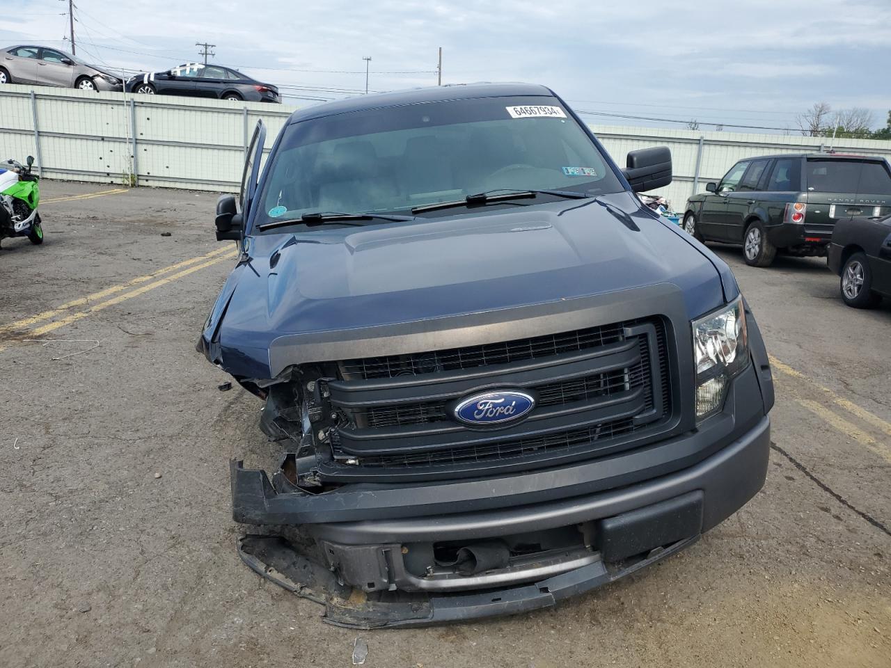 2014 Ford F150 - Фото 5