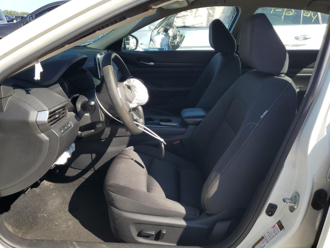 2019 Nissan Altima S - Image 7