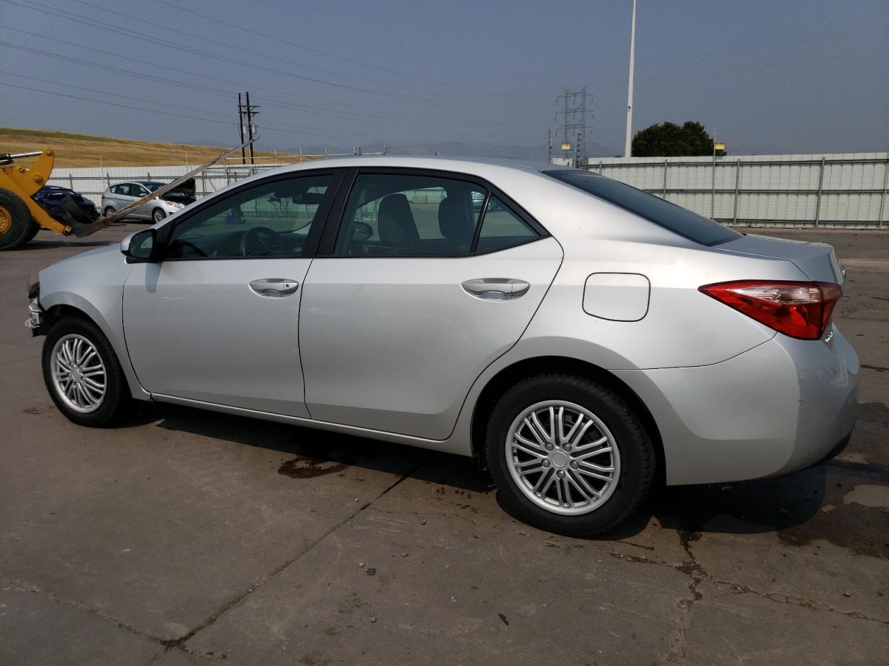 2018 Toyota Corolla L - Фото 2