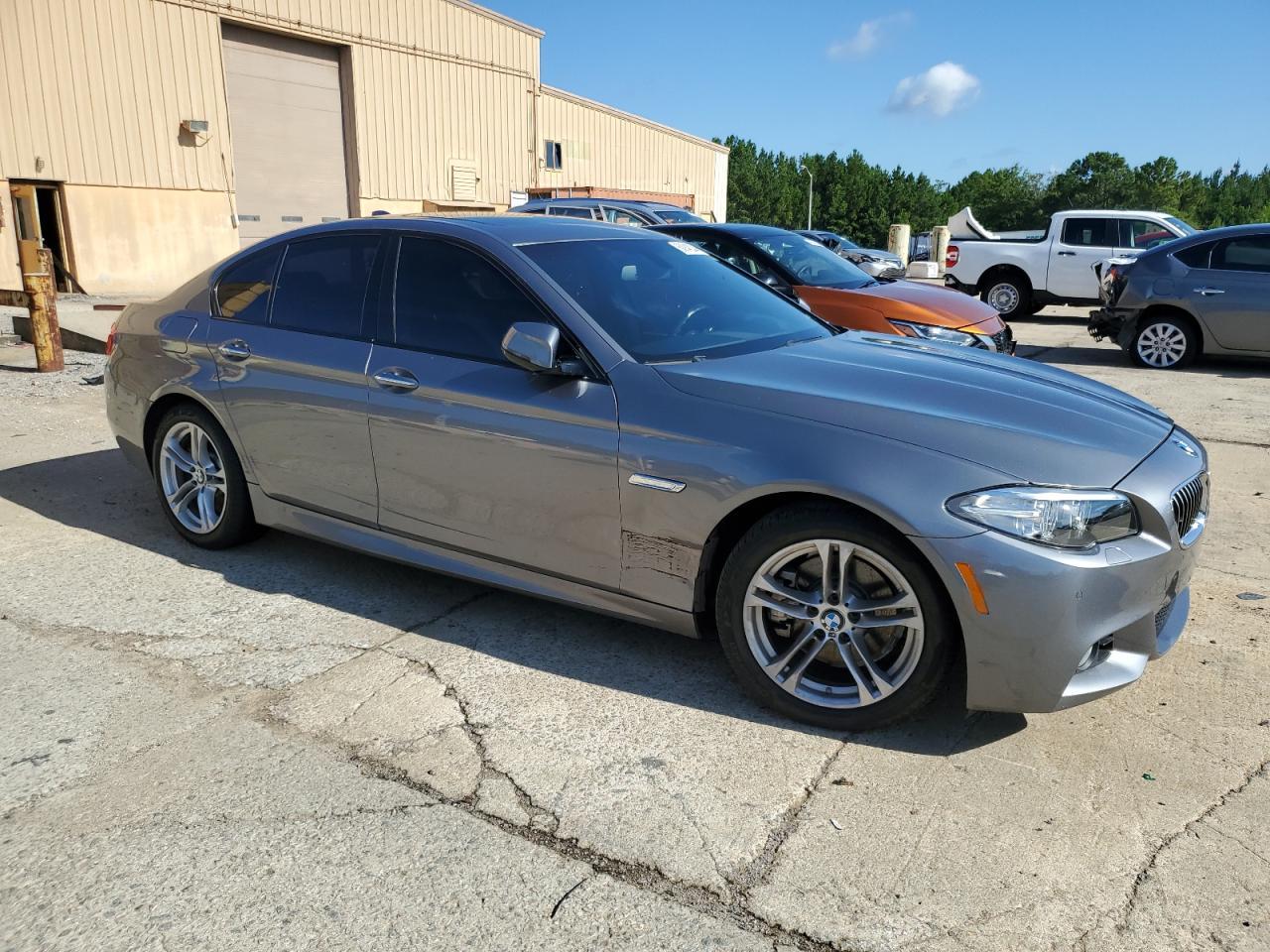 2016 BMW 528 Xi - Фото 4