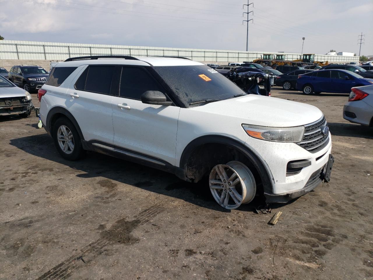 2020 Ford Explorer Xlt - Image 4
