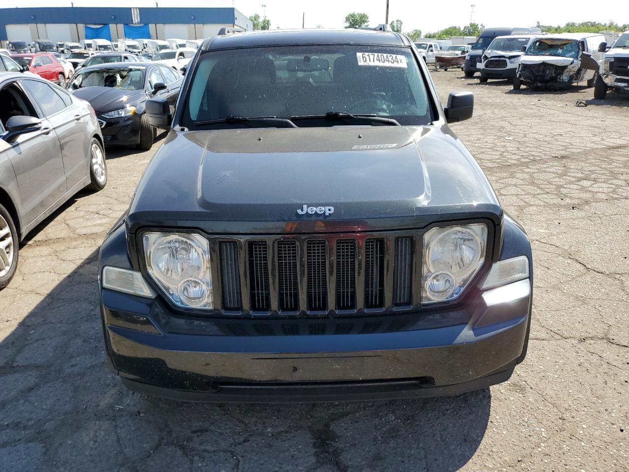 2012 Jeep Liberty Sport - Фото 5