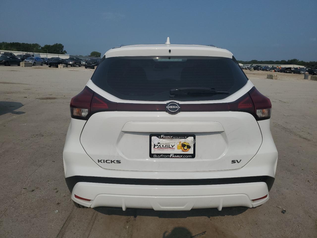 2022 Nissan Kicks Sv - Image 6