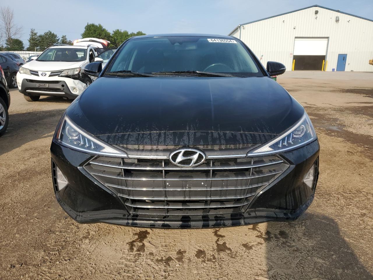 2020 Hyundai Elantra Sel - Фото 5