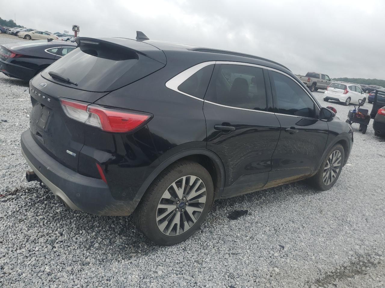 2020 Ford Escape Titanium - Фото 3