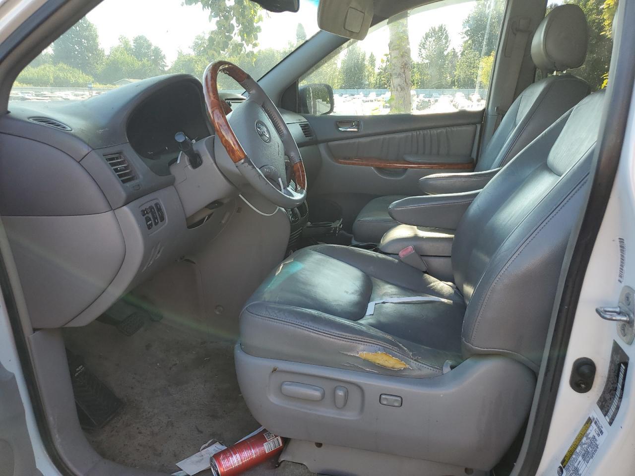 2006 Toyota Sienna - Фото 7