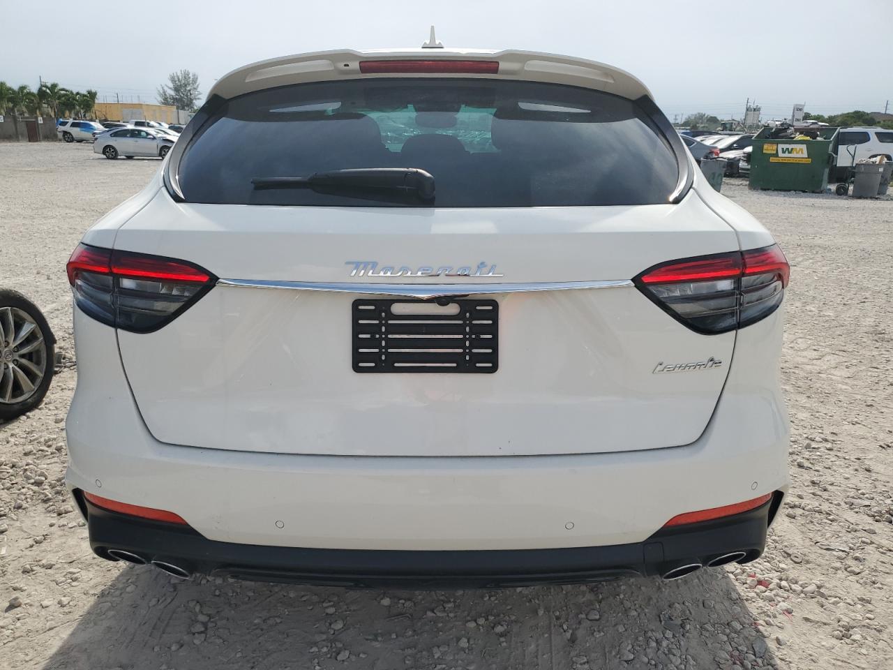 2022 Maserati Levante Base - Фото 6