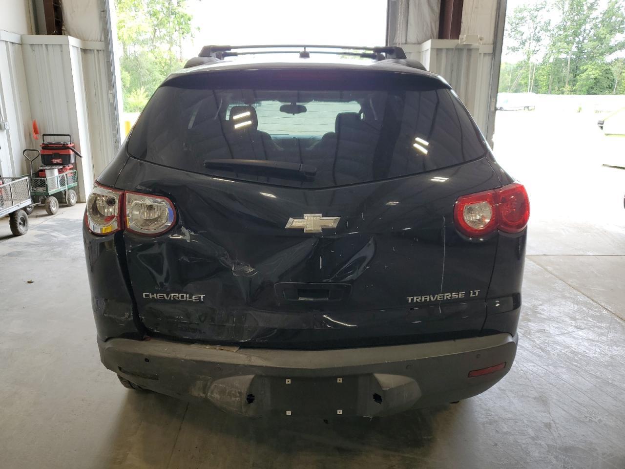 2009 Chevrolet Traverse Lt - Image 6