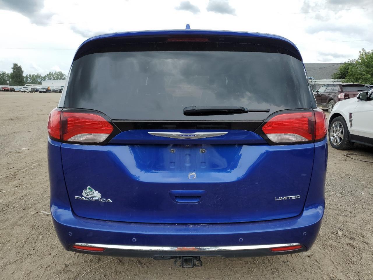 2018 Chrysler Pacifica Limited - Фото 6