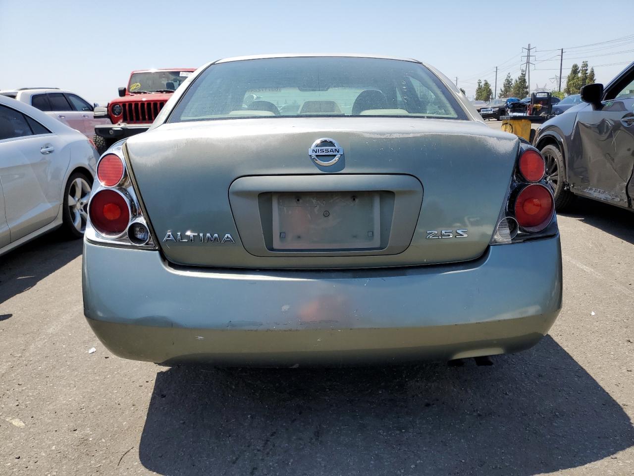 2005 Nissan Altima S - Image 6