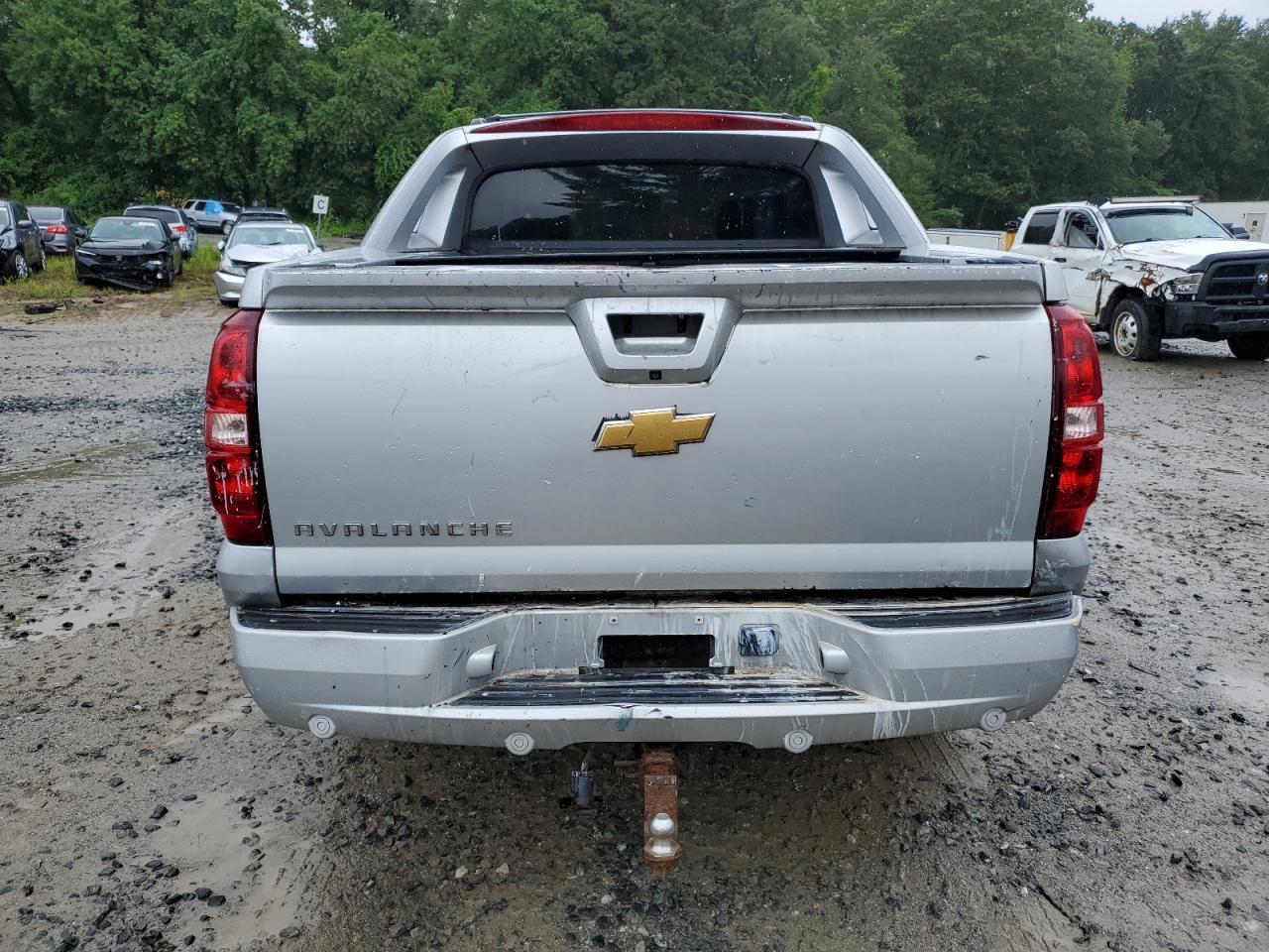 2013 Chevrolet Avalanche Lt - Фото 6