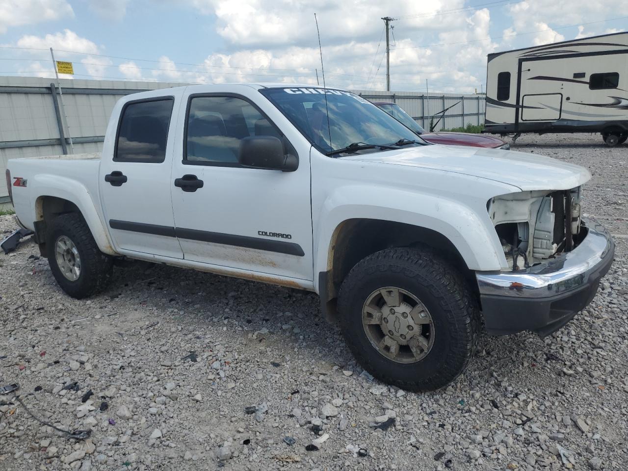 2005 Chevrolet Colorado - Image 4