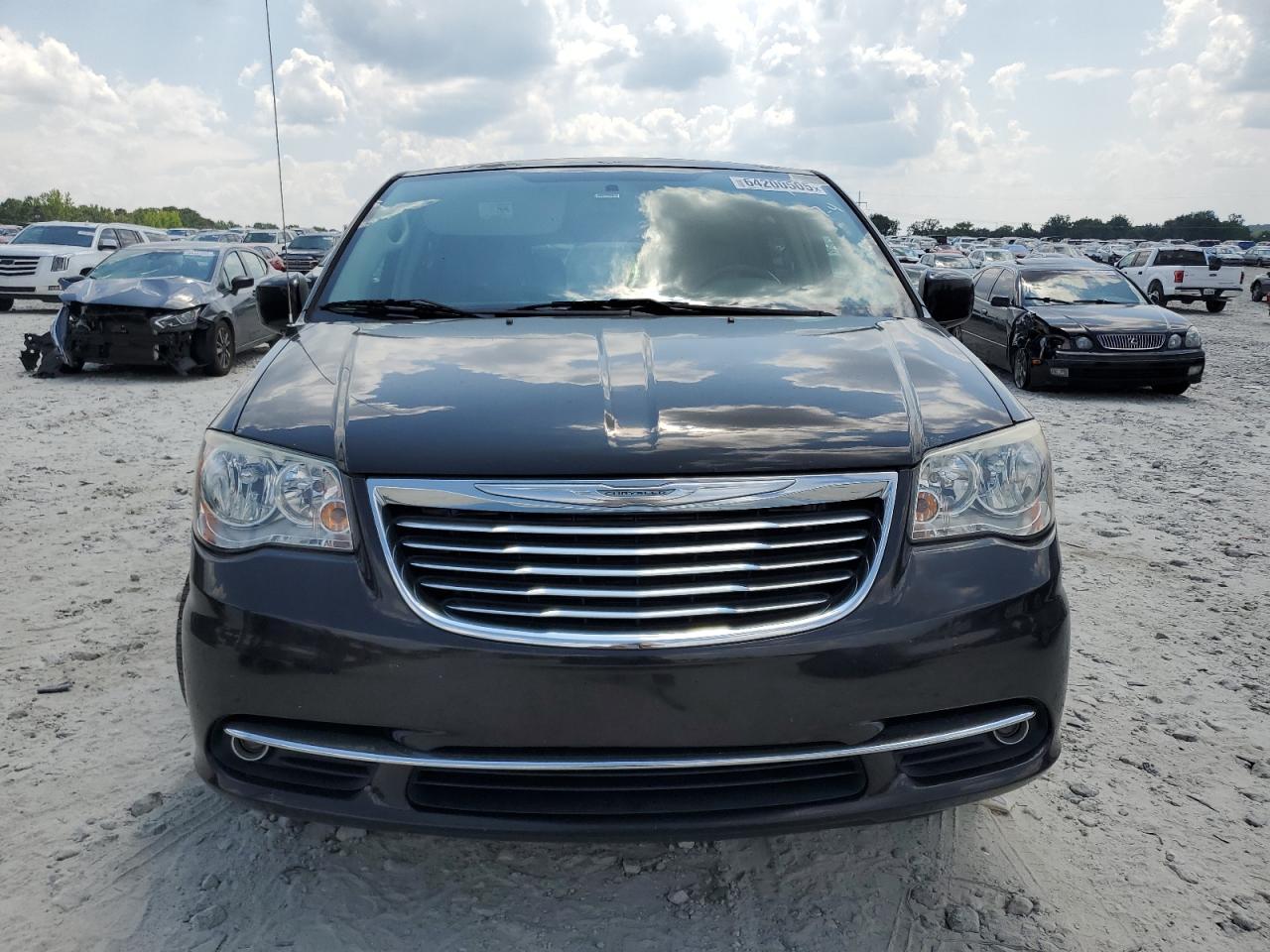 2015 Chrysler Town & Country Touring - Фото 5