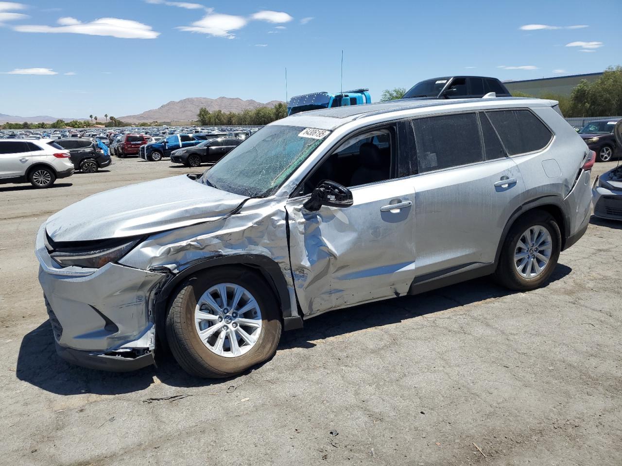 2025 Toyota Grand Highlander Le