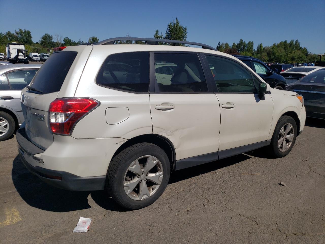 2015 Subaru Forester 2.5I Premium - Image 3